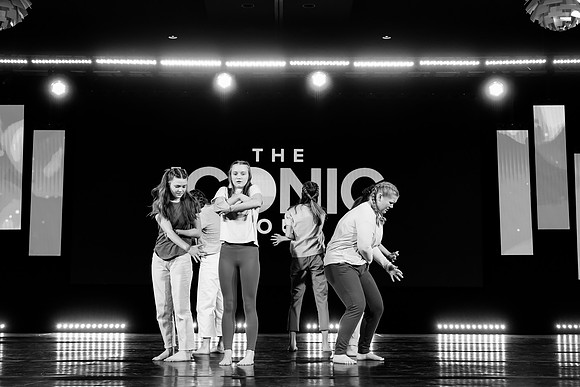 Iconic-8