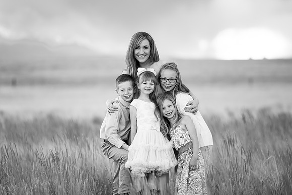 megan&kids2019-2